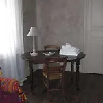 Chateau De Bonnevaux 3* Villeneuve-de-Marc