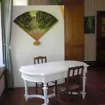 Chateau De Bonnevaux 3*