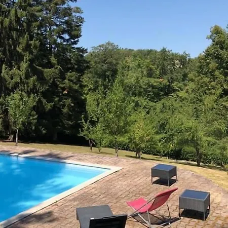 Couette-café Chateau De Bonnevaux 3*