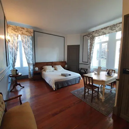 Couette-café Chateau De Bonnevaux