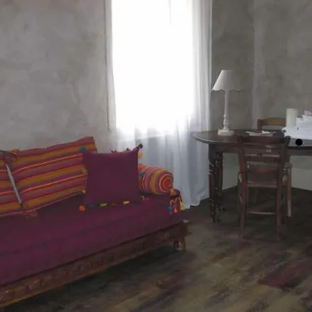 Couette-café Chateau De Bonnevaux