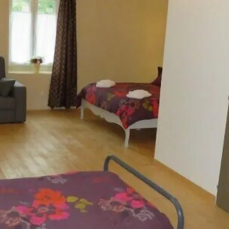 Chateau De Bonnevaux B&B